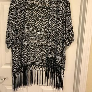 Printed Kimono with tassels